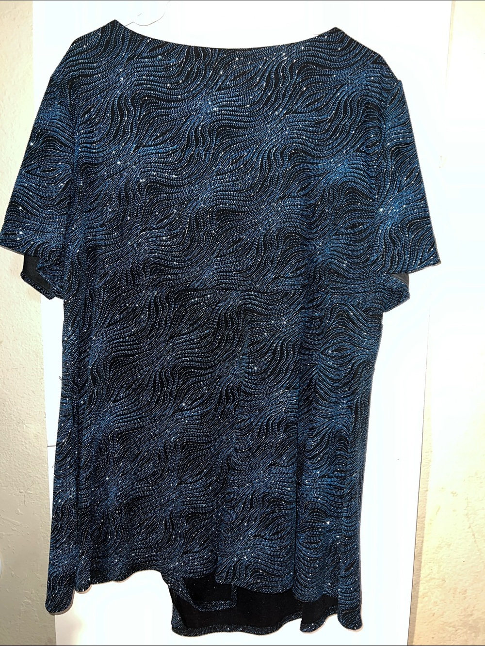 dressbarn Navy and Black Scoop Neck Short Sleeve Top with Metallic Detail - Picture 6 of 6